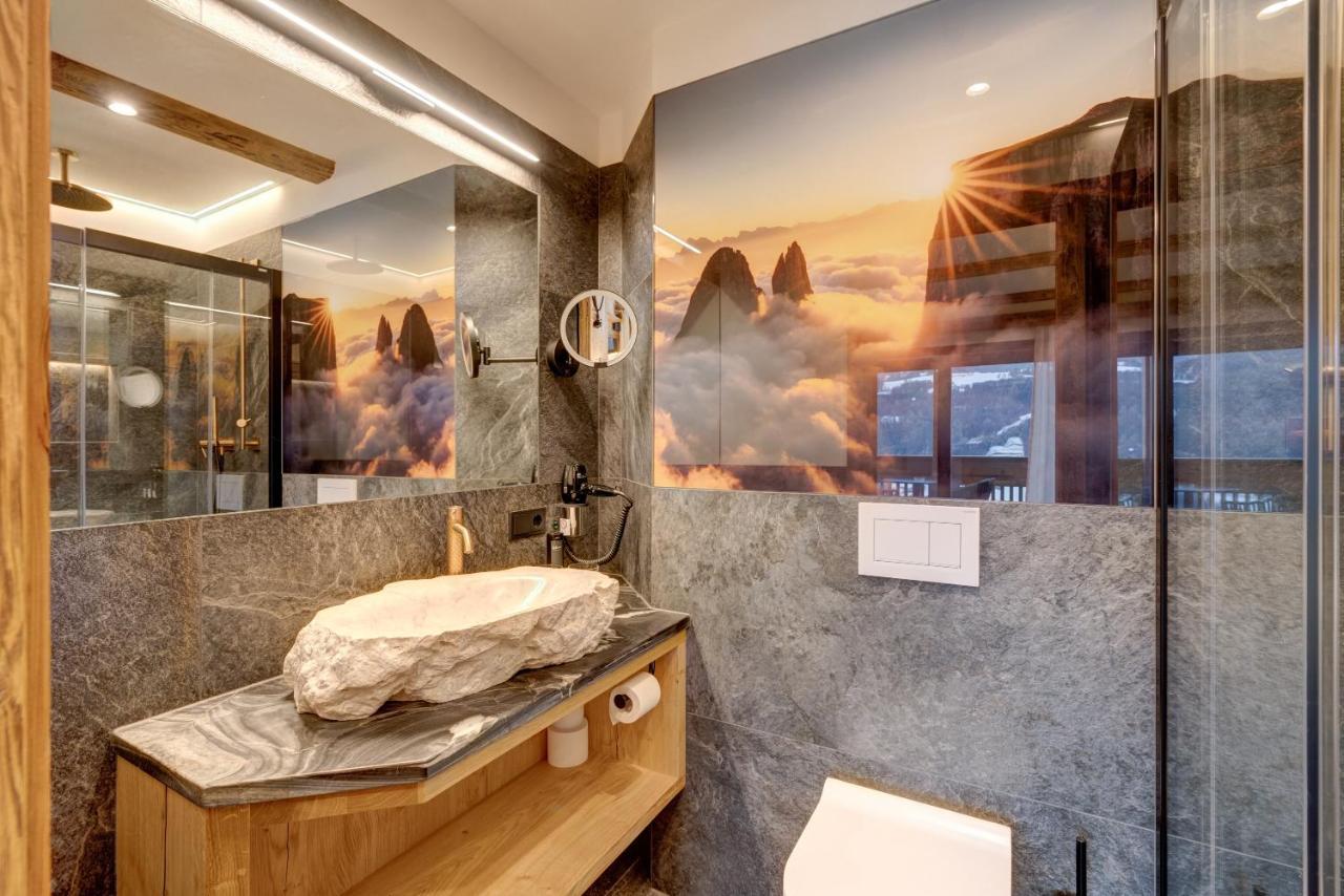 Hotel Residence Gasser Villandro Esterno foto