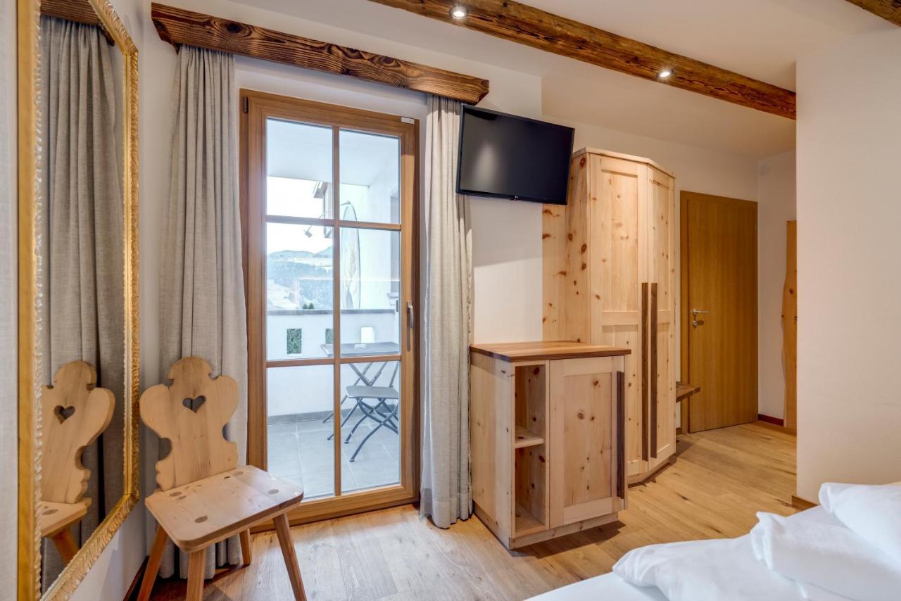 Hotel Residence Gasser Villandro Esterno foto