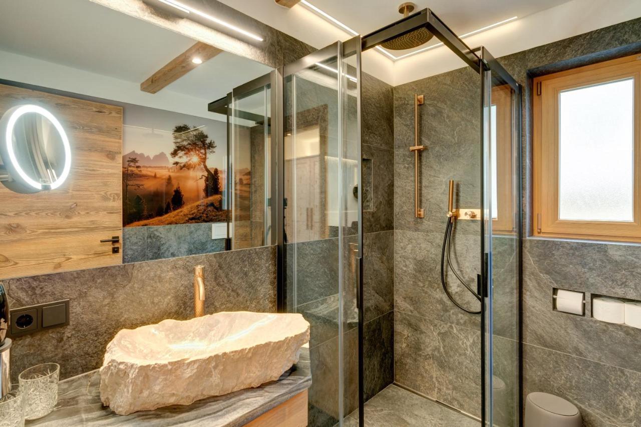 Hotel Residence Gasser Villandro Esterno foto